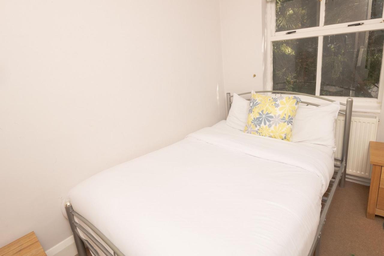 The Angel Place Hideaway - Fair 4Bdr House With Terrace London Luaran gambar