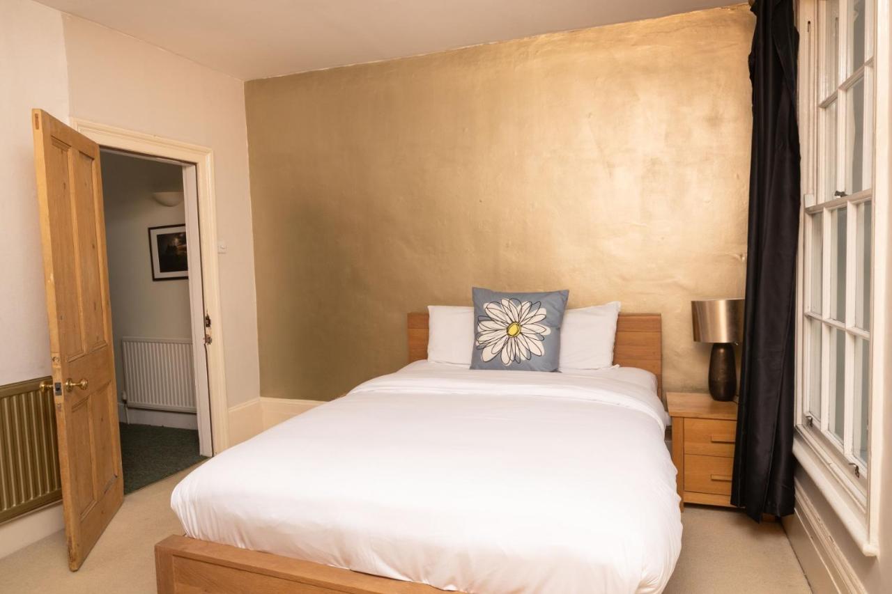 The Angel Place Hideaway - Fair 4Bdr House With Terrace London Luaran gambar